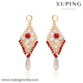 29369- Xuping Fashion Kronleuchter Schmuck Perlen Ohrringe mit Blume